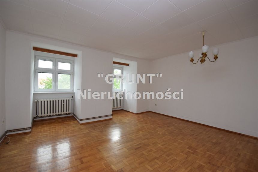 Przestronne mieszkanie na ul. Śródmiejskiej miniaturka 3