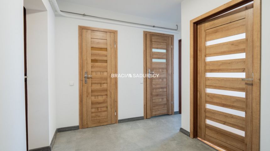 Blisko Szpital Prokocim, tramwaj, 3 pokoje, balkon miniaturka 19