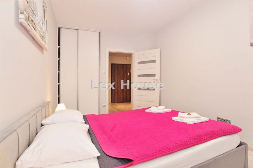 Sprzedam komfortowy apartament w Pobierowie. miniaturka 14