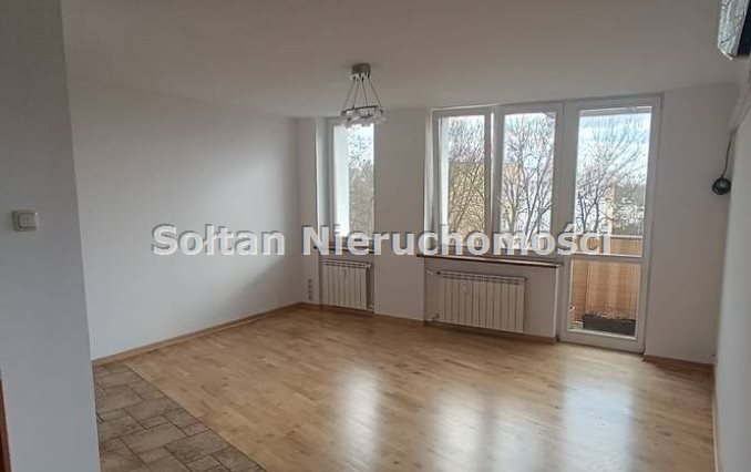 Warszawa Praga-Południe, 950 000 zł, 56 m2, aneks kuchenny połączony z salonem miniaturka 4