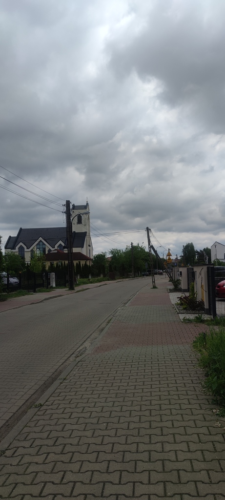 Dz. blisko W-wy zab. jednorodzinna lub bliźniacza miniaturka 2