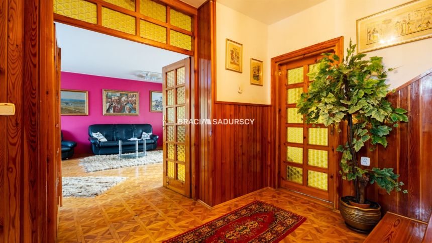 Duży, atrakcyjny dom w Bochni miniaturka 39