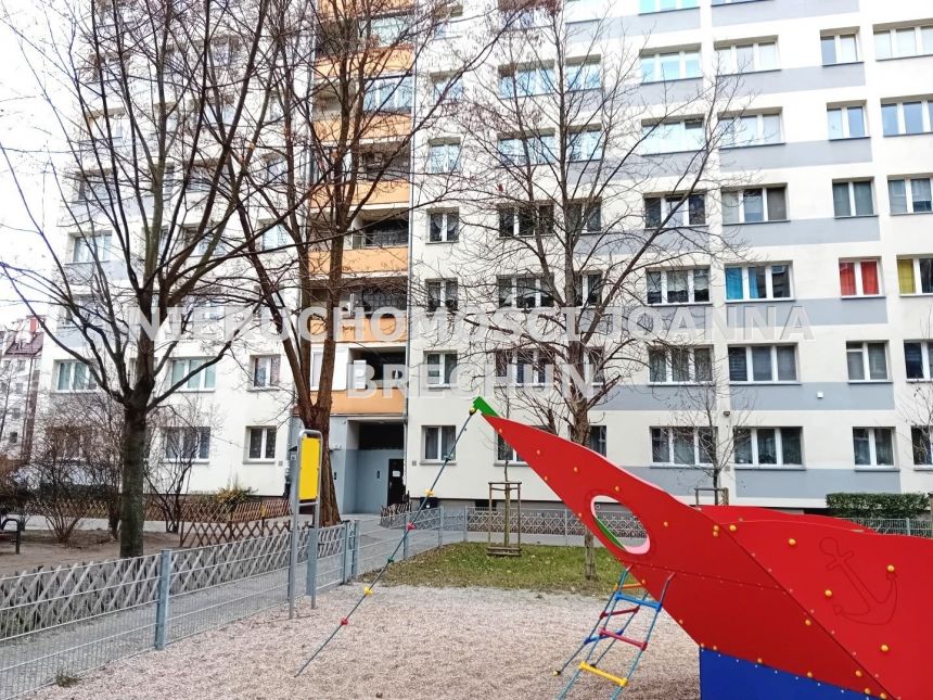 ok Jana Pawła / 3 pokoje - zdjęcie 1