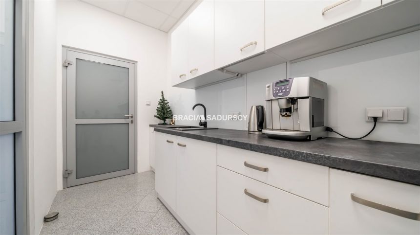 Lokal parterowy o powierzchni 65,51 m², Zakrzówek miniaturka 21