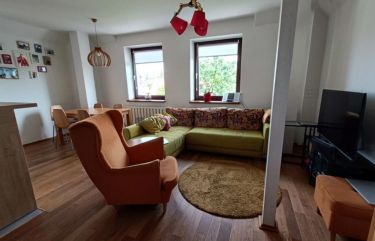 5 pokojowe mieszkanie  ul. Staszowska Mokotów