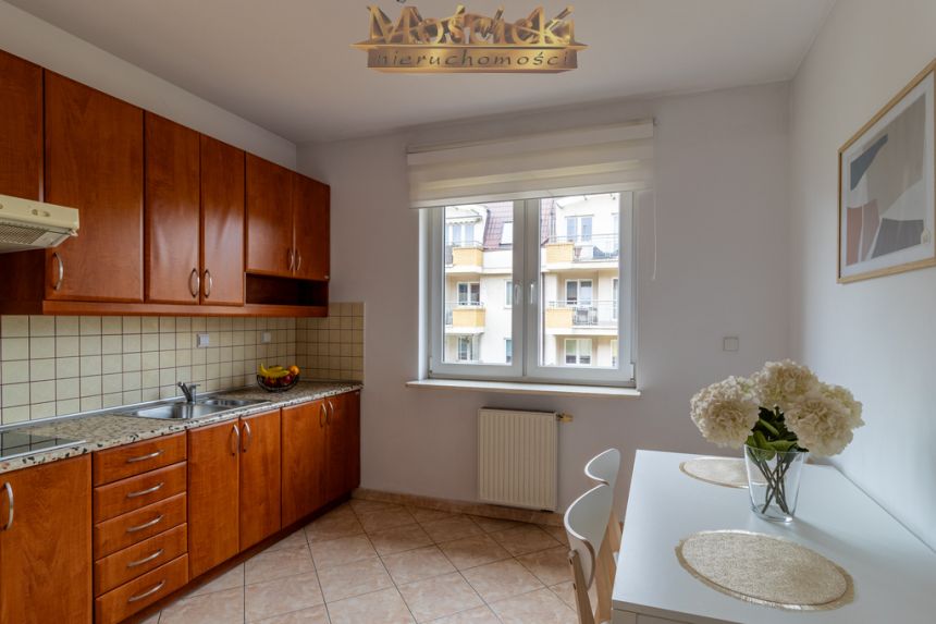 Wynajem przestronne 38 m² Kabaty Al. Kasztanowa miniaturka 8