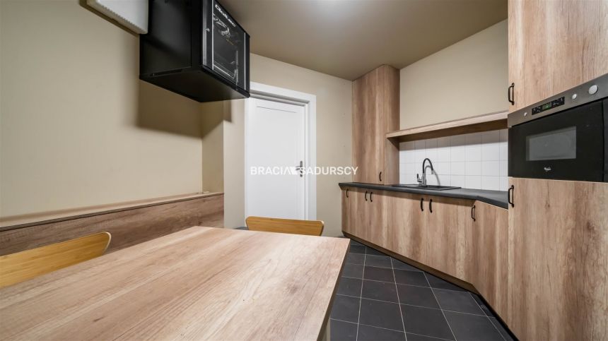Lokal użytkowy- 340m2, rejon ul. Zakopiańskiej miniaturka 37
