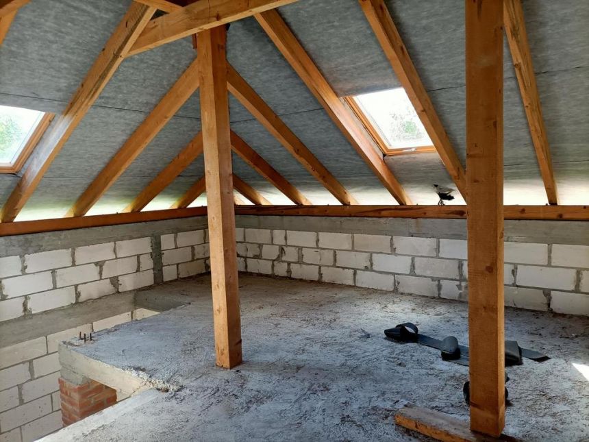 Budynek 270 m kw. mieszkalny lub pod inwestycje. miniaturka 13