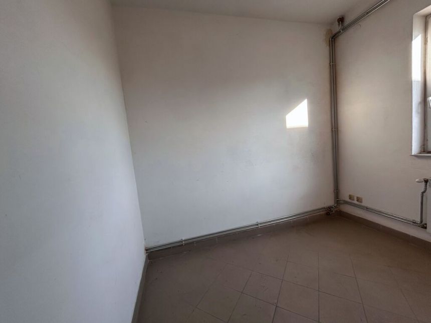 Częstochowa, ul. Św. Rocha/Ikara | Lokal usługowy miniaturka 9