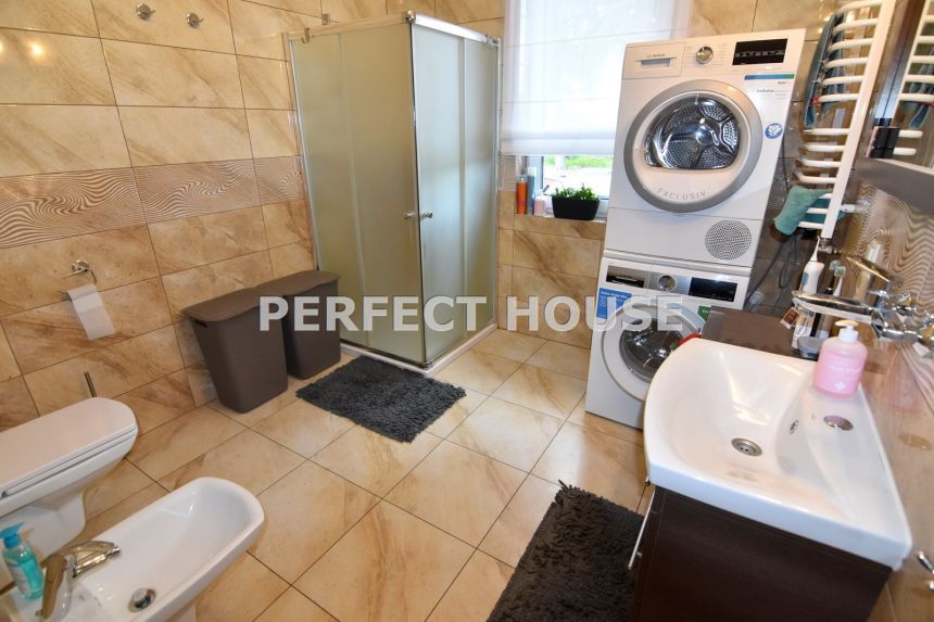 WOLNOSTOJĄCY Z APARTAMENTEM blisko PST i CENTRUM miniaturka 10