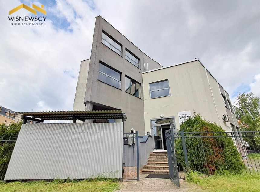 Funkcjonujący hostel i lokal użytkowy, Elbląg - zdjęcie 1