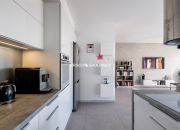 Nowoczesny salon 40m2/2balkony/garaz/piwnica miniaturka 7