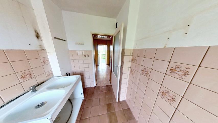 Ciche, rozkładowe, przy parku miniaturka 8