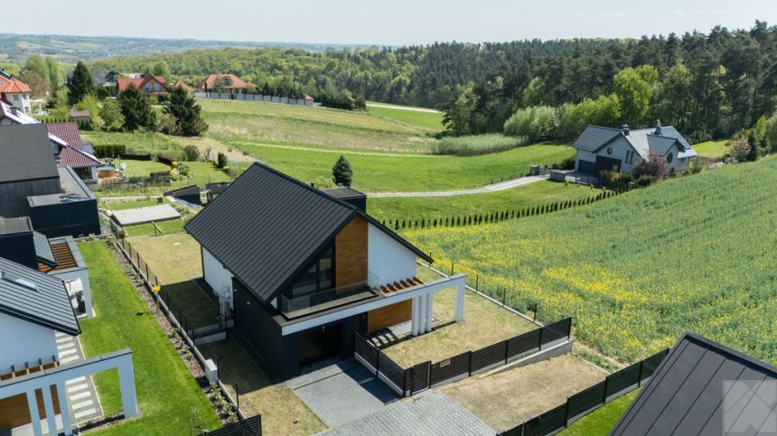 Nowoczesny ECO dom z widokiem na las pod Krakowem! miniaturka 4