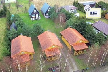 Działka z 2 domami 70m2 plus 3 domki - 35m2 gratis