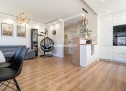 GUSTOWNE, Z DUŻYM BALKONEM W NOWYM BUDOWNICTWIE miniaturka 1