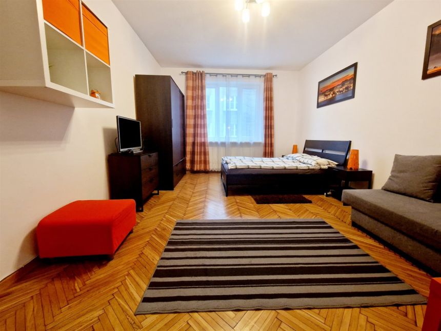 STUDIO Z KUCHNIĄ I JADALNIĄ - 46M2 - OLSZAŃSKA miniaturka 13