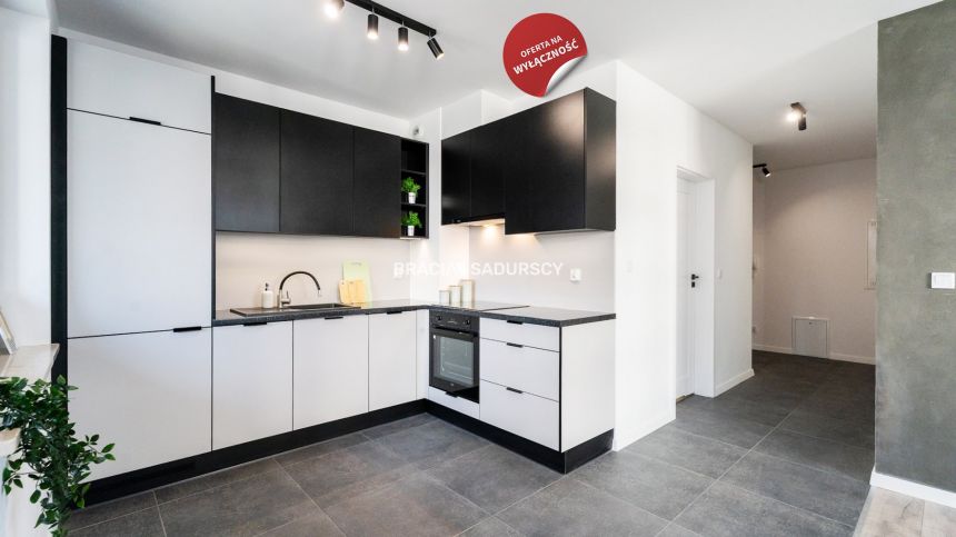 Boh. Września – 2-pok., 47 m², 2022r., do wejścia - zdjęcie 1