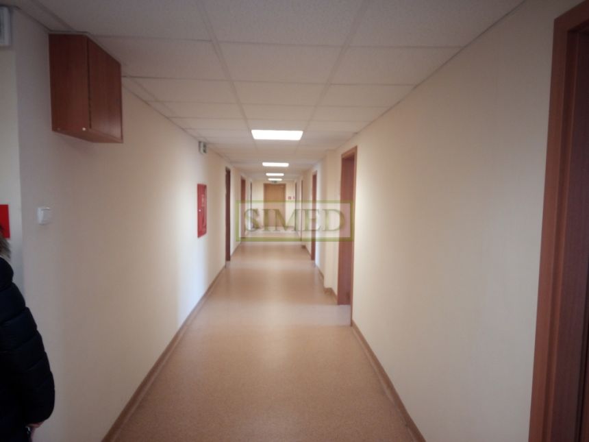 Biuro , pełna infrastruktura ,ochrona ,dostęp24h miniaturka 3