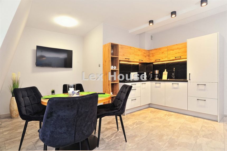 Sprzedam komfortowy apartament w Pobierowie. miniaturka 19