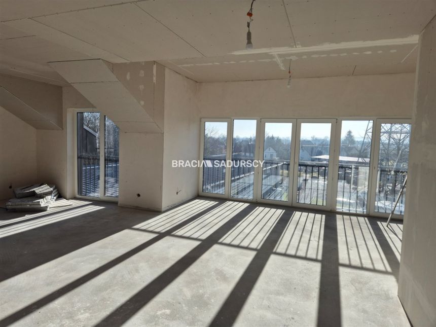 Wolnostojący obiekt biurowy- 300m2!!! miniaturka 16