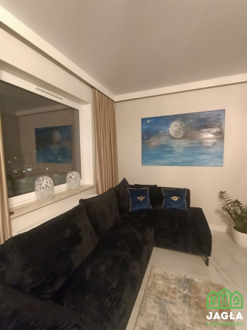 Komfortowy apartament!  Pięknie wykończony. miniaturka 5