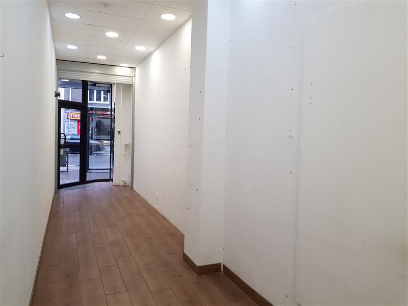 Lokal handlowo usługowy Gdynia Świętojańska 22 m2 miniaturka 2