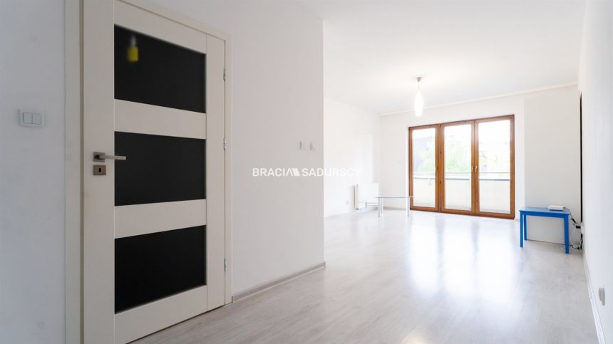 3 pok Kliny z dużym balkonem, zielone osiedle miniaturka 4