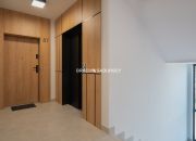 Jasna i wygodna kawalerka w apartamentowcu miniaturka 17