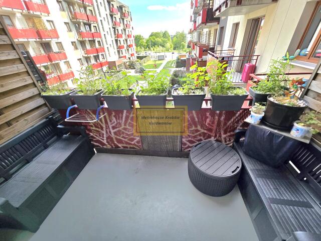 Kawalerka z dużym balkonem, ul. Tomickiego miniaturka 11