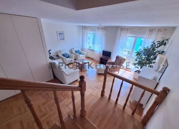 Dwupoziomowe mieszkanie na Ursynowie miniaturka 5