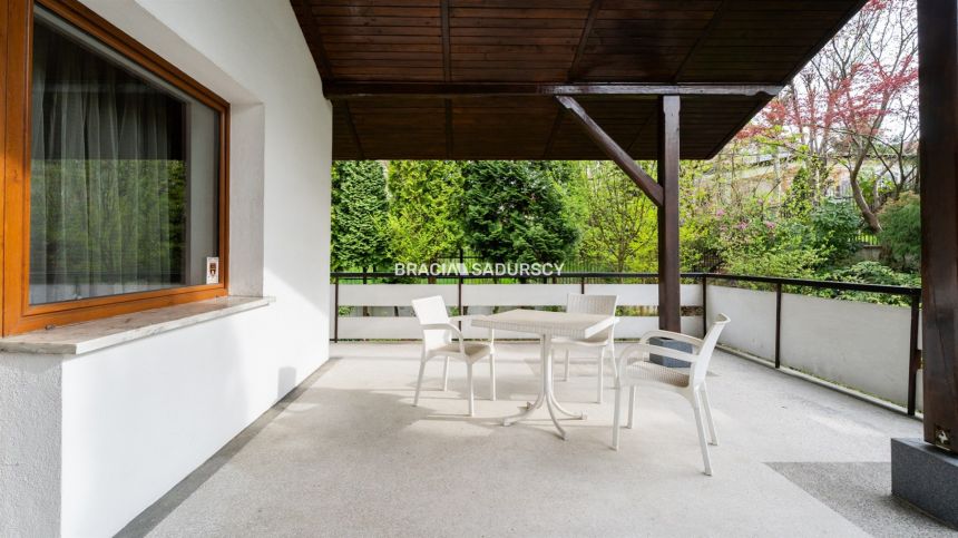 Atrakcyjny dom z działką 1760m2 w Bochni miniaturka 46