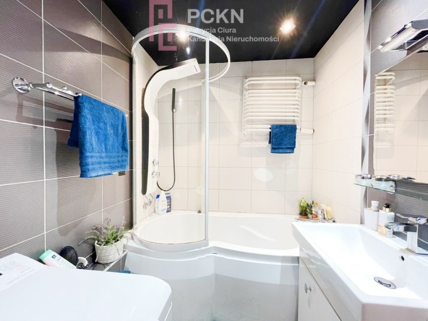 Zadbane 3 pokoje na ZWM – 10. piętro, 60 m² miniaturka 15