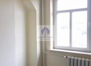 Wawer: biuro 10,99 m2 miniaturka 1