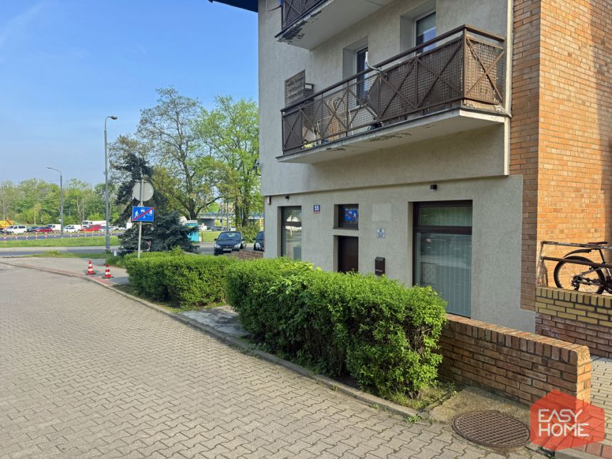 Umeblowany lokal blisko ronda Śródka miniaturka 10