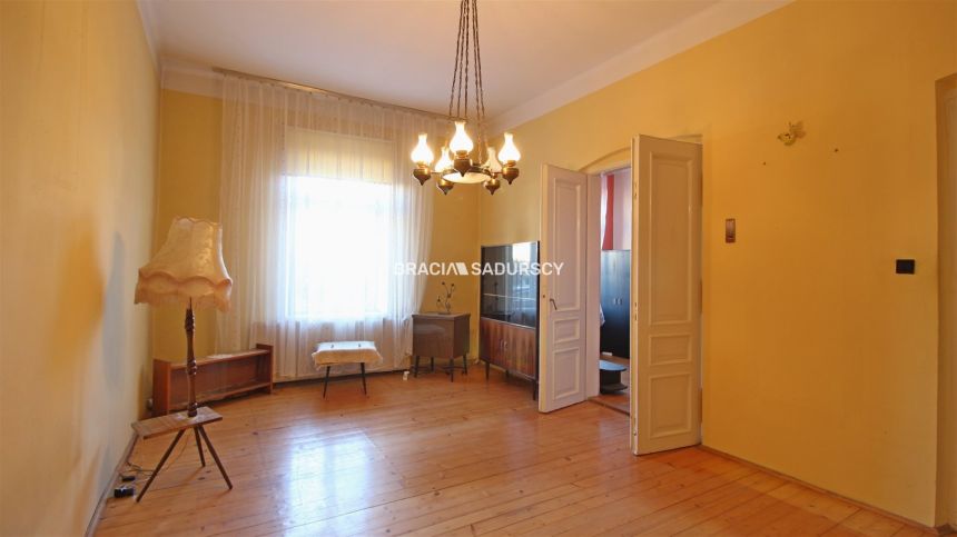 Bochnia-Śródmieście, ul. Poniatowskiego, kamienica miniaturka 8