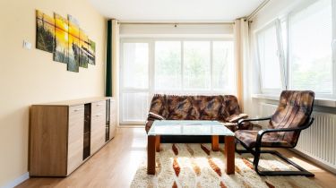 Kraków ul. Lasówka 2 pokoje z klimatem i balkonem