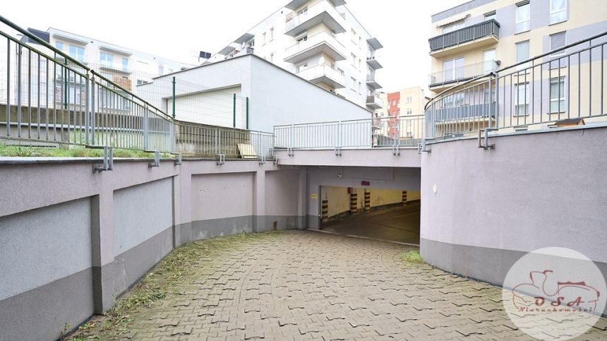 Miejsce postojowe w hali garażowej Wschodnia Luboń miniaturka 6