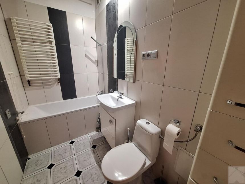 Mieszkanie dwupoziomowe, blok, centrum Przemyśla miniaturka 12