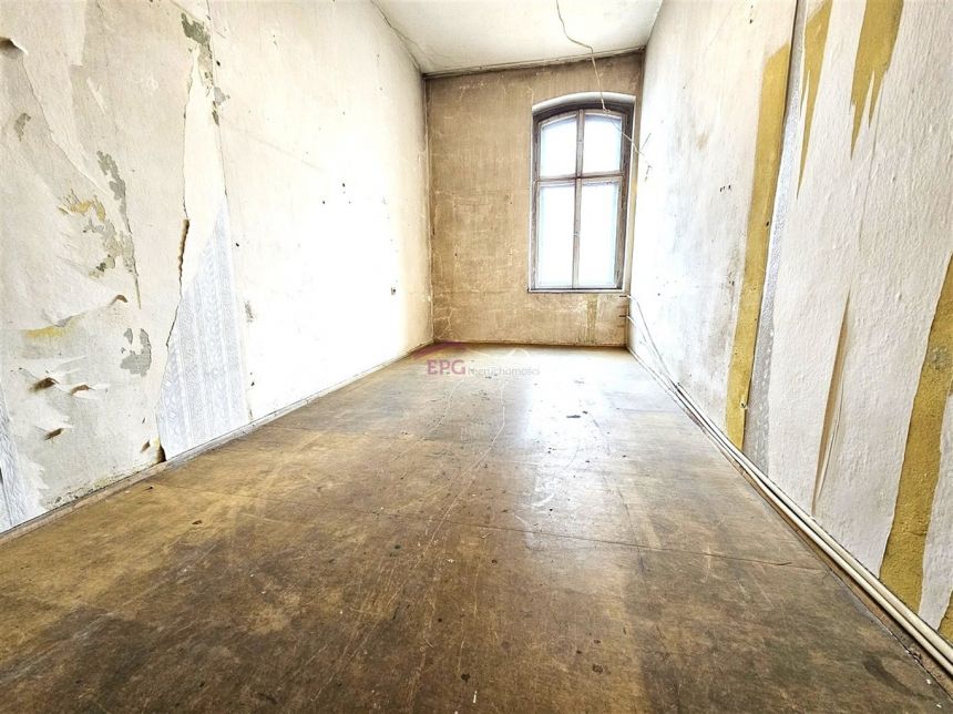 3 POKOJE W ZADBANEJ KAMIENICY, OD RĘKI! miniaturka 5