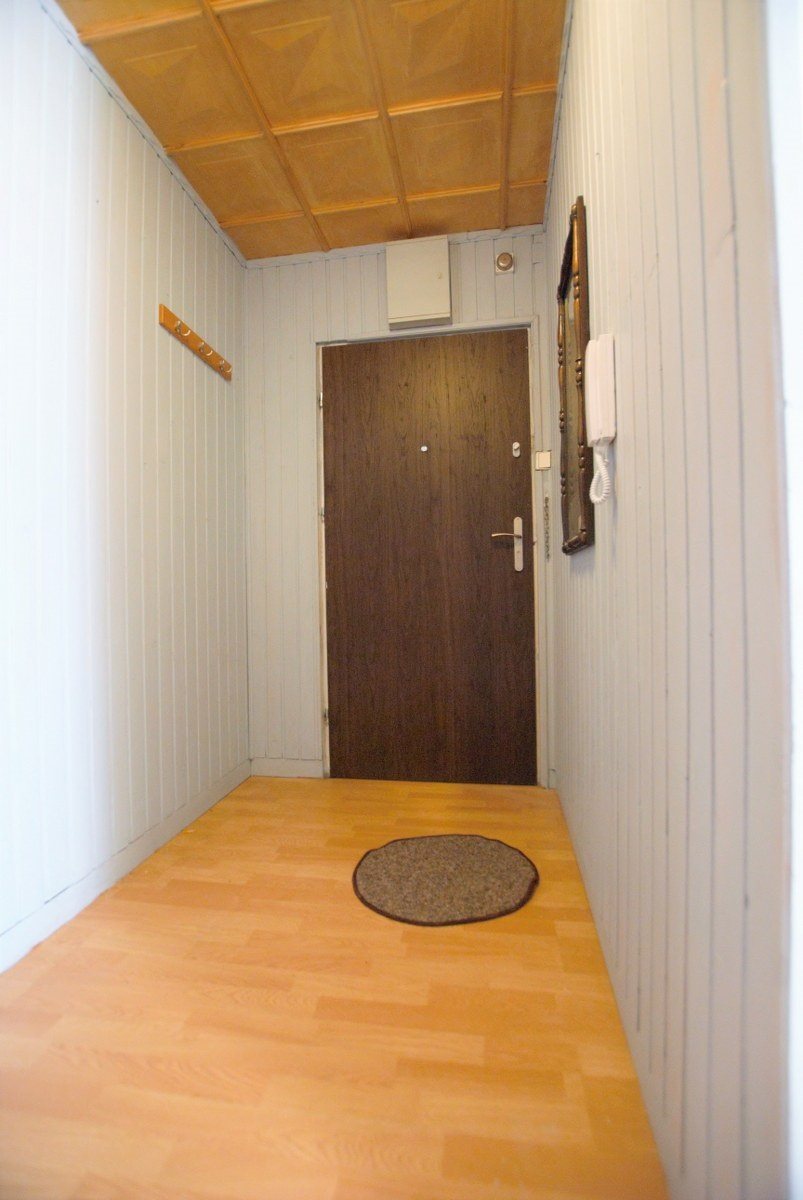 Kawalerka 33 m2 os. Kochanowskiego miniaturka 8