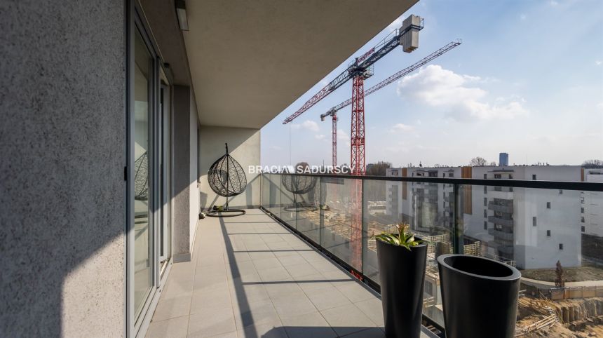 Al. 29 listopada | 2 pok. | duży balkon | nowe miniaturka 35