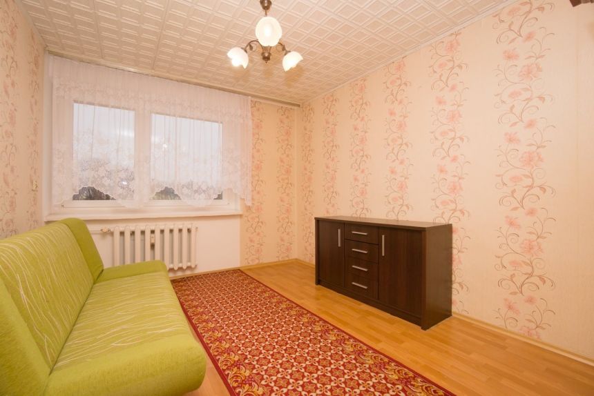 74 m2, 3 pokoje, spokojna okolica, balkon miniaturka 5