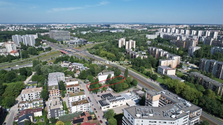 Kraków, Czyżyny - Aleja Jana Pawła II miniaturka 12