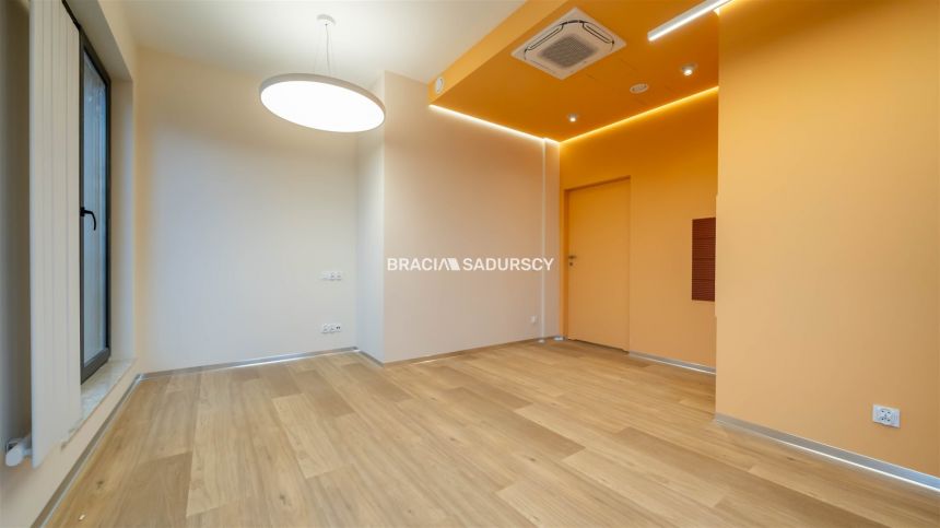Lokal wykończony/ 108m2/ świetna lokalizacja miniaturka 16