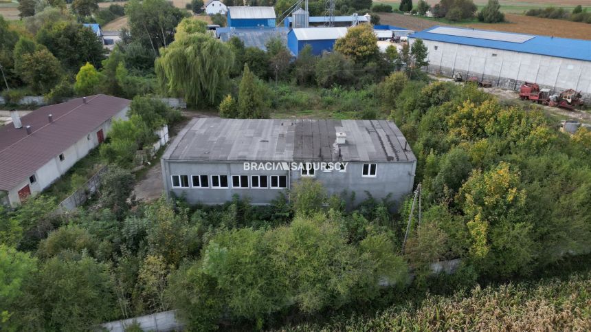 Siedliszowice pow. tarnowski - hala prod. 400 m2. miniaturka 4
