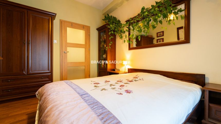 2pok 50m2 Prądnik Czerwony z 2 balkonami i garażem miniaturka 18