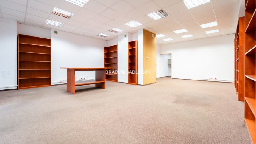 Lokal usługowy w centrum zabudowy mieszkaniowej! miniaturka 16