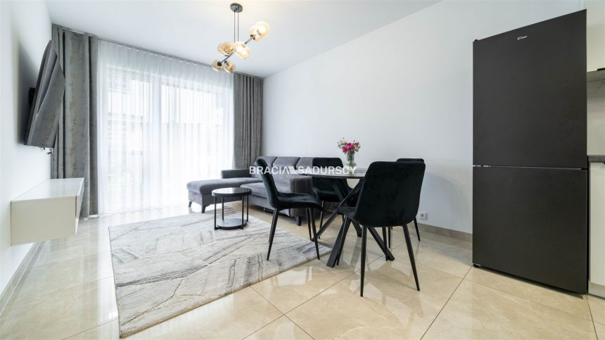 Gotowy do wejścia apartament 40m2 z parkingiem! miniaturka 13