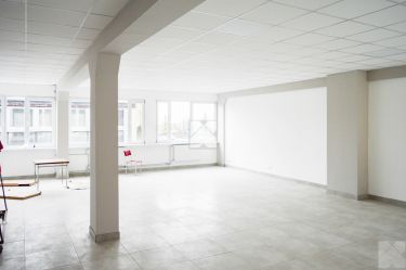 Lokal usługowy pod działalność o pow. 500 m2